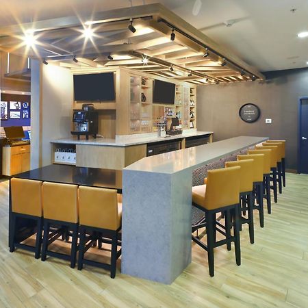 Hyatt Place Phoenix Gilbert Exterior photo